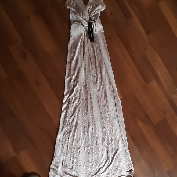 BCBGMAXAZRIA dress - Picture 1 of 4